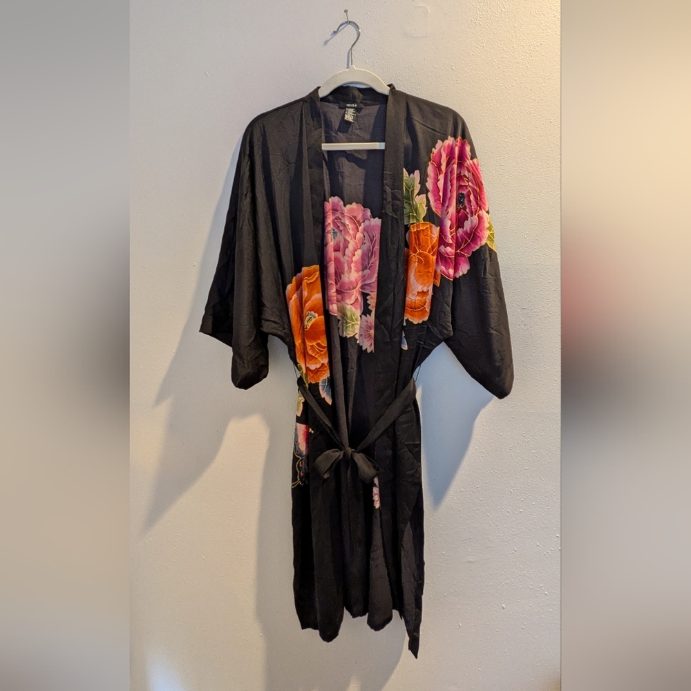Forever 21 Black Kimono/Robe with Floral Accents